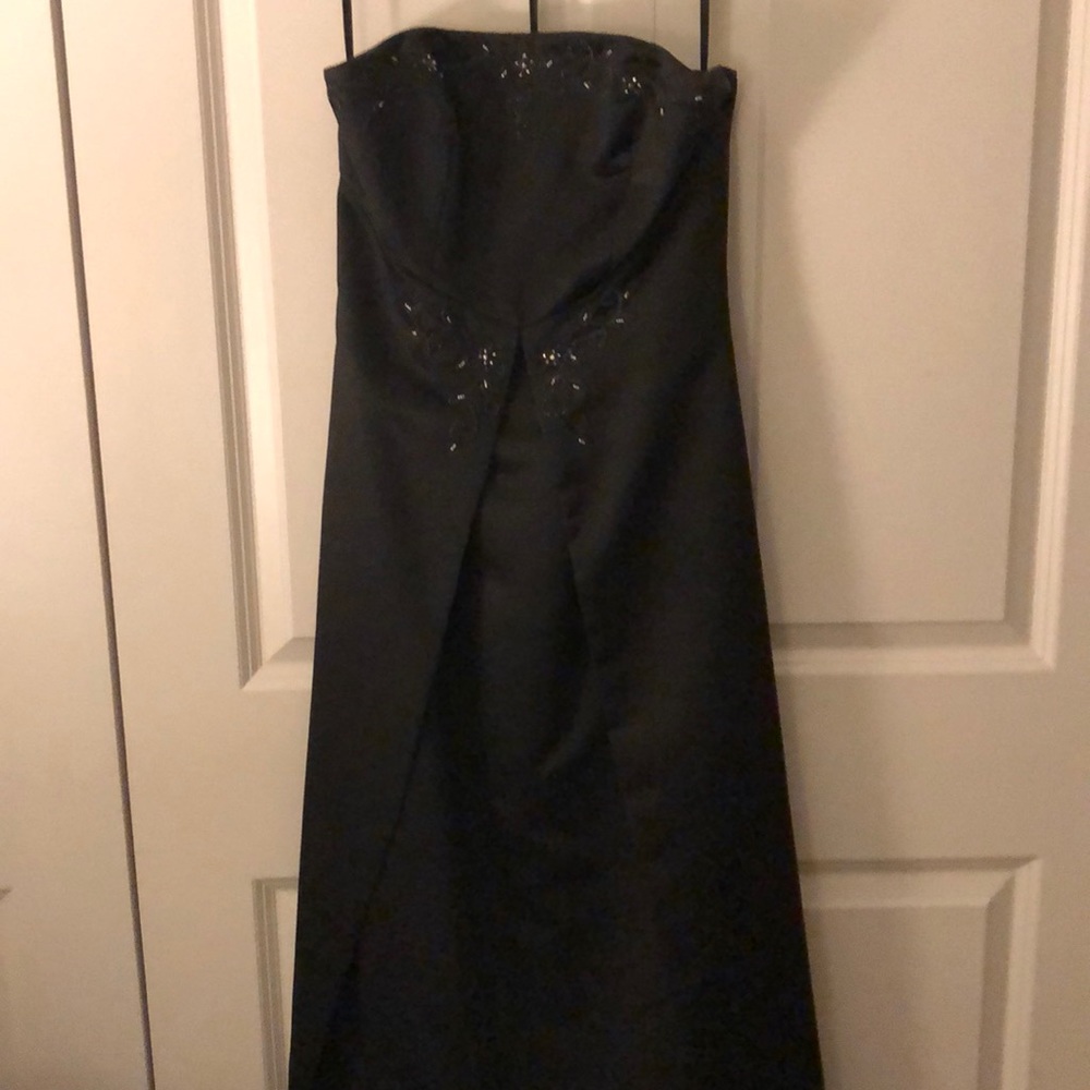 Women’s formal dress